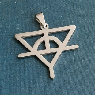 Huachengyu same necklace, HCY logo Mars concert tide men and women fans support pendant titanium steel non-fading