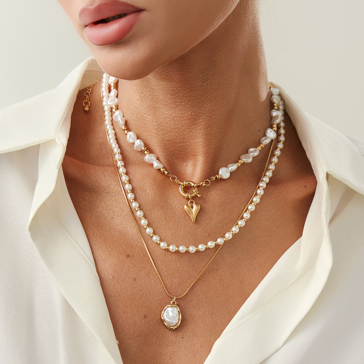 European and American Cross-Border Jewelry Ins Accessible Luxury Multi-Layer Imitation Pearl Pendant Necklace Simple Heart Stacked Starfish Clavicle Chain