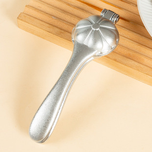 Chestnut opener Peeling Chestnut Cross Opening and Cutting Peeler Peeling Clip Kitchen Tools Household Raw Chestnut Opener