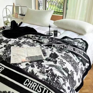 Ink Painting Flannel Blanket Travel Blanket Lunch Break Sofa Blanket Multi-functional Casual Blanket Household Small Blanket