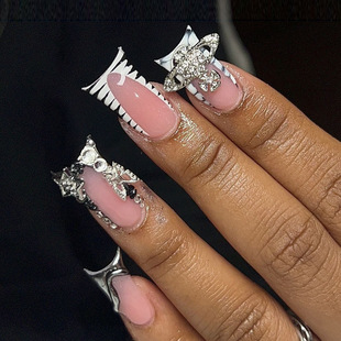 Europe and the United States explosions wear armor butterfly crown foreign trade hot nail nail piece finished 24 pieces of cross-border fake nails removable