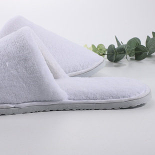 Hotel disposable slippers white gray coral fleece hospitality hotel travel home can be used repeatedly slippers