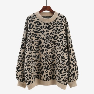Leopard print sweater women's round neck 2024 autumn and winter new retro western style loose lazy long sleeve slim sweater women's clothing