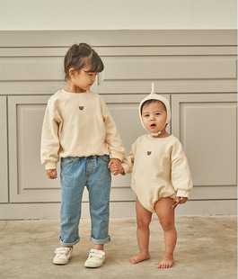 2025 New Spring Dress Three Cubs Parent-child Dress Family of Three Sweater Mother and Son Mother and Dresses Western Style Long Sleeve Sweater