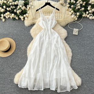 Трансграничный подтяжка dress2025 летний новый французский стиль курортный ветер V-образный подтяжка талии тонкая вышивка белая длинная юбка