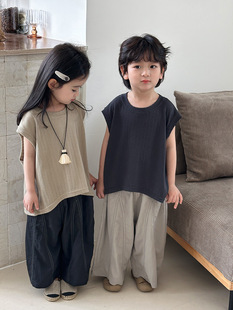 Jiaye Children Pin 2025 детский летний новый сплошной цвет ямы с короткими рукавами футболка для мужчин и женщин минималистский жилет без рукавов