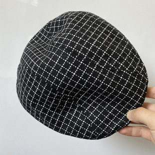 Classic Plaid peaked cap men's British retro forward hat autumn and winter warm beret casual fashion painter hat