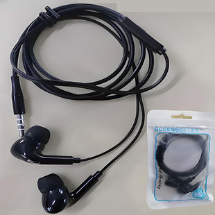 Three generations of Macaroon wired in-ear 3.5mm headphones-call songs-round hole universal