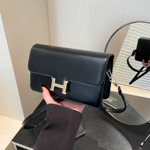 Texturized 2025 Retro Bag Women's Niche Stylish New Fashionable Crossbody Stylish Small Square Bag Casual Underarm Bag