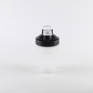 Spot Wholesale 600ml Sports Shaker Cup Fitness Cup Milkshake Cup Egg Mixing Cup White Powder Shaker Cup Printing Logo