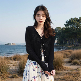 V-neck thin knitted cardigan women's new hollow long sleeve sunscreen blouse with suspender skirt jacket