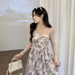 Pure Desire Wind Dry Rose Floral Dress Women's Summer New French Style Tight Waist Sling High-end Slim-fit dress Women