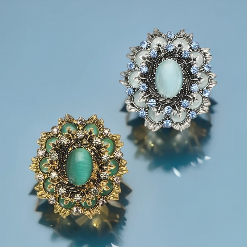 Fashion Export Creative Retro Baroque Cat's Eye Brooch Exquisite Ladies Dress Shawl Corsage Jewelry Pin