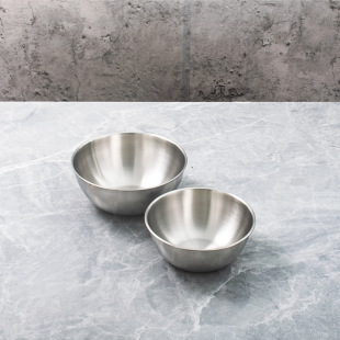 Cross-border e-commerce stainless steel cooking basin egg curling baking mixing fruit salad cooking bowl three-piece thickened