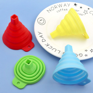 Spot wholesale large foldable silicone funnel nozzle kitchen space saving King can be reused