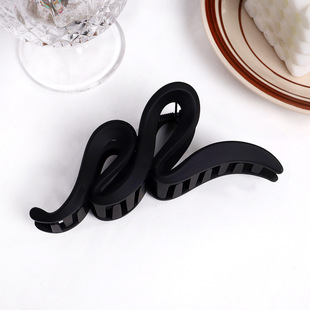 Hairpin Back of Head Women's High-grade Sense Summer Light Plate Hair Shark Clip Large Hair Volume High-grade Sense Grab Clip