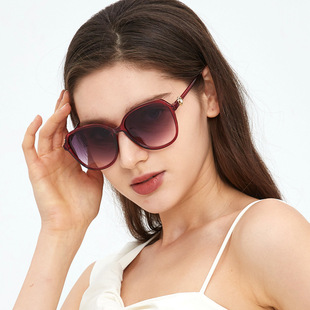 New sunglasses fashionable sun-proof sunglasses women's large frame wholesale fashionable Korean retro classic ins Internet celebrity same style glasses
