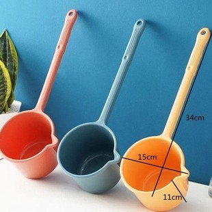 Long Handle Plastic Water Scoop Shampoo Water Spoon Kitchen Thickened Water Spoon Water Spoon Baby Children's Bath Spoon Household Long Handle