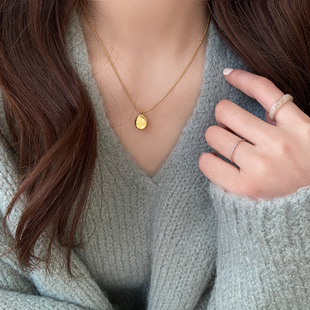 Korean Minimalist Metal Style Love Necklace Fashion Niche Personality Design Sense Clavicle Chain Temperament Advanced Sense Necklace