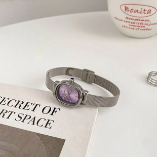 Watch Women's Niche Ins Mori Student's Fresh Korean Style Simple Retro Artistic Temperament College Style Quartz Watch