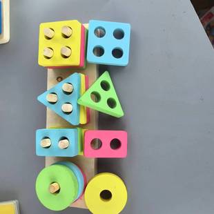 Children's eight-tone harp threading clock rainbow tower four sets of column shape plate twist insect baby educational toys wholesale