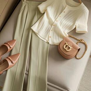 Salt Light Mature Two-piece Set Small Height Fashionable Women's 2024 New Summer Cold Style Chic suit