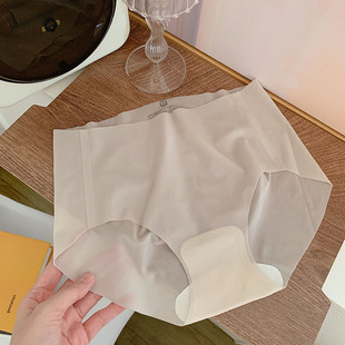 Mask Ultra-thin Naked Feeling One-piece Ice Silk Seamless 3D Peach Hip Wormwood Bottom Crotch Mid-waist Triangle Panties for Women