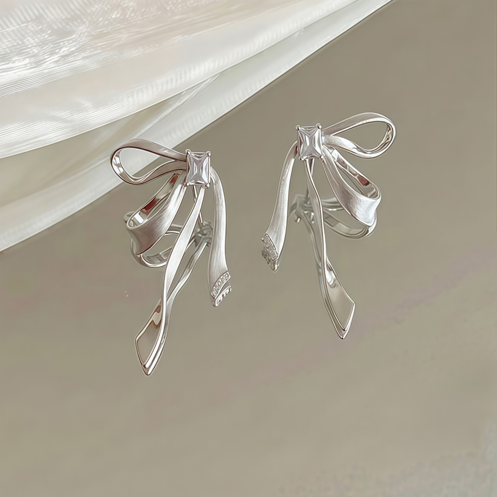 S999 Pure Silver Needle Blue Butterfly Earrings, Feminine and Versatile Earrings, 2026 New Style, Unique and High-End Ear Jewelry