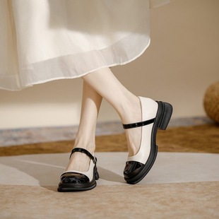 Xiaoxiang style Mary Jane shoes women's 2024 spring new black and white color matching shallow mouth loafers flat small leather shoes for foreign trade
