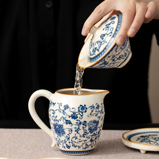 Ru Kiln Blue-and-white Wrapping Branch Lotus Dasa Sicai Cover Bowl Anti-scalding Household Kung Fu Tea Set Large Capacity Ceramic Tea Bowl