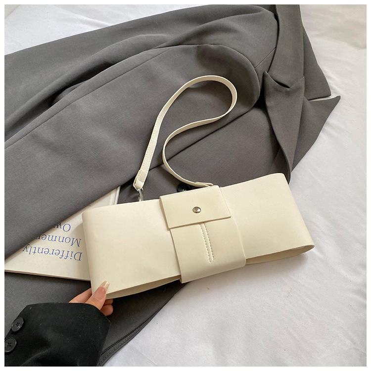 Red bridal wedding bag, 2025 new style, fashionable and elegant crossbody/handbag for middle-aged mothers.