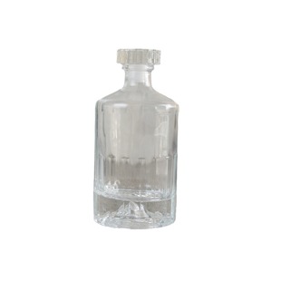Striped Glass Wine Bottle Volcanic Bottom Empty Wine Bottle 500ml Wine Bottle Essence White Material 0.5kg Mountain Puree Glass Bottle
