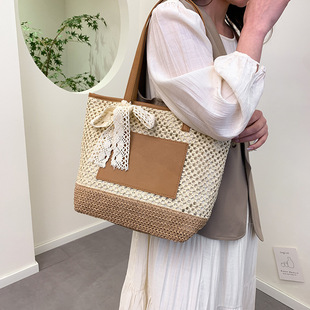 Fashion Casual Straw Woven Bag Women's 2025 Spring New Large Capacity Work Commuter Woven Bag Advanced Underarm Bag