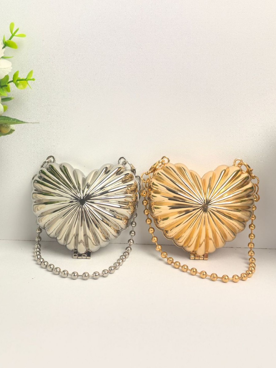 Metal Heart Mini Handbag for Women, 2024 European and American Style, Chain Handbag, Jewelry Bag, Mini Women's Stylish Shoulder Bag