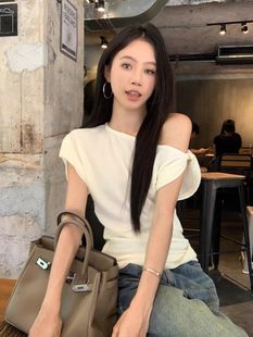 Niche Irregular Beautiful Shoulder Short-Sleeved T-Shirt Women's Summer Design Sense Slim-Fit Slim Shoulder Korean Top