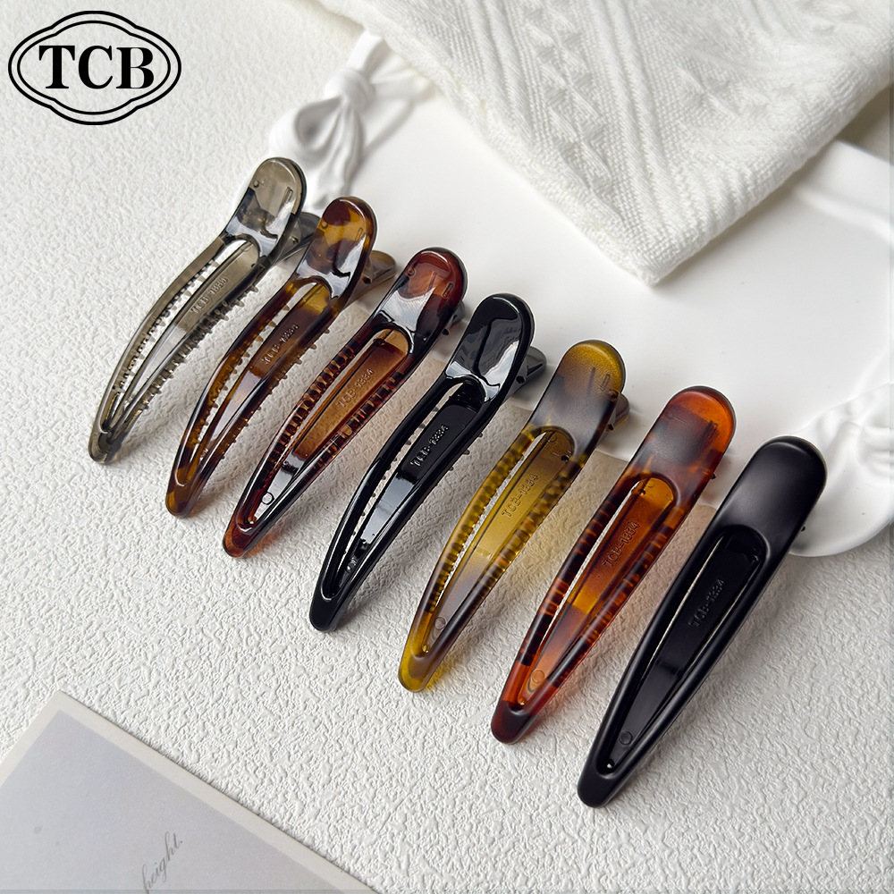 Korean-Style Dark Medium-Sized Duckbill Clip with a High-End Leopard Print Edge, Bangs Clip, Hairpin for Stray Hair, Trendy Hairpin, Bobby Pin