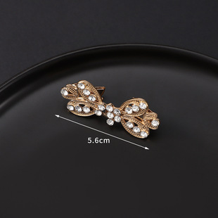 Korean style casual style metal collar clip fashionable high-looking women's collar clip easy to carry for daily travel