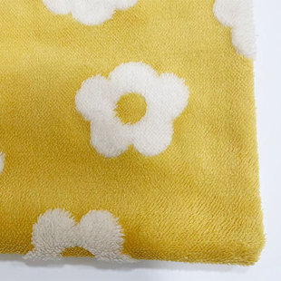 Factory Spot Large Flower Jacquard Comfortable Velvet Cationic Yarn-dyed Clothing Home Textile Home Pet Supplies Luggage Shoes and Hats