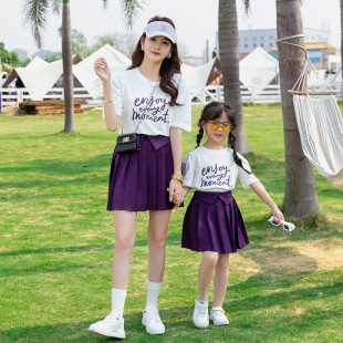Family of Three Summer Outfits Trendy Style Parent-Child Matching Short Skirts Korean Style T-Shirt Set Travel Fresh Style Parent-Child Outing
