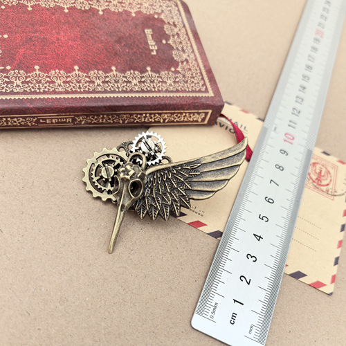 Steam Punk Wings Bird Bone Gear Brooch Accessories Performance Jewelry 318