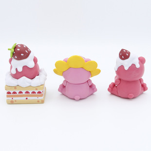 6 Strawberry Bear Hand Dessert Party Series Internet Celebrant Tide Play Gashapon Doll Butt Bear Animal Cake Ornaments