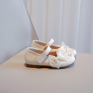 Girls Shoes 2024 Spring New Embroidered Guofeng Vintage Single-layer Shoes Girls Princess Shoes Soft Sole Children's Leather Shoes