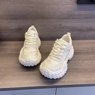 Tire Shoes Women's 2025 Spring and Summer New Breathable Durian Thick-soled Casual All-match Heightened Street Shoes for Torre