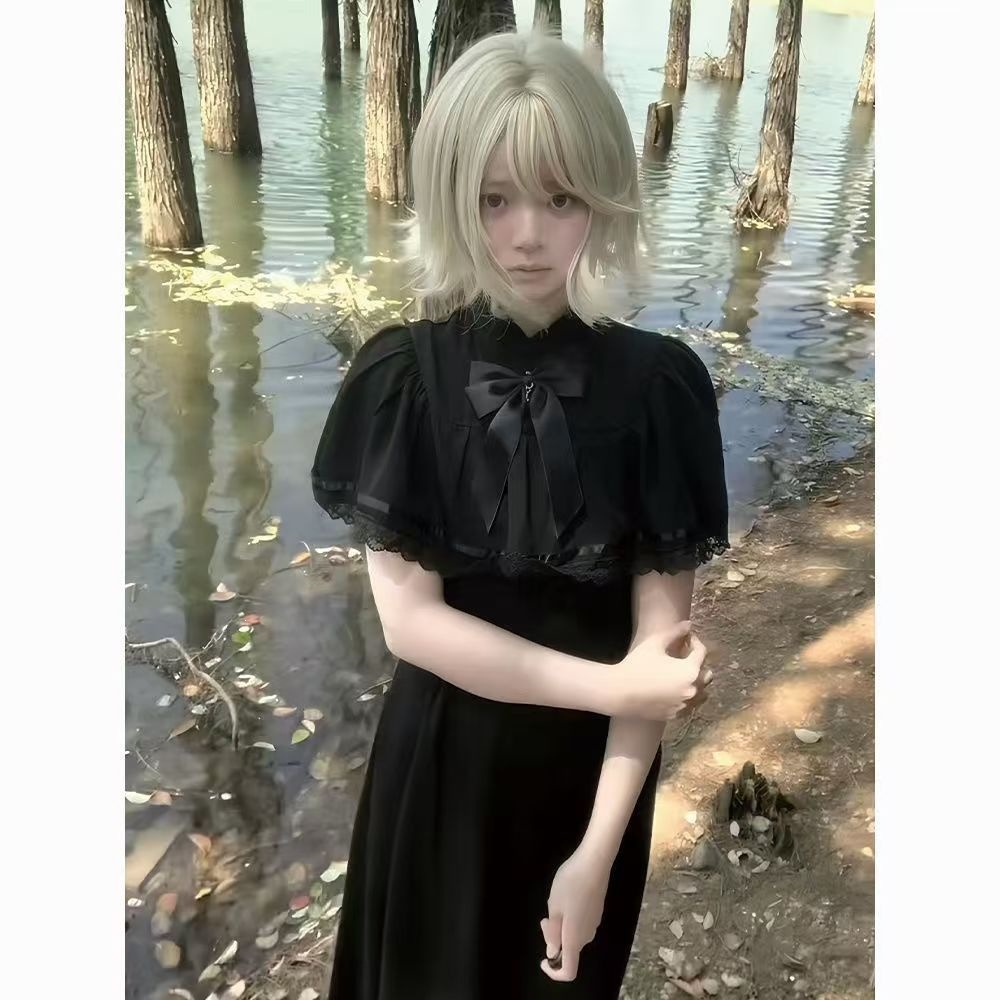 Japanese Gothic Style French Retro Black Slimming Cape Mid-Length Dress Cosplay