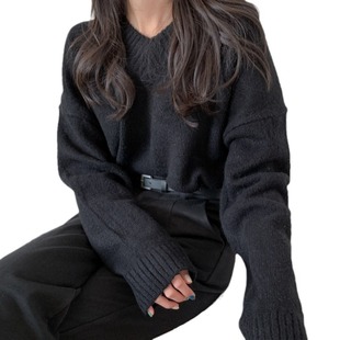 Autumn and Winter age-reducing pullover v-neck lazy college style sweater loose fashion all-match sweater top