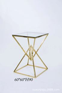 Square inverted triangle flower stand