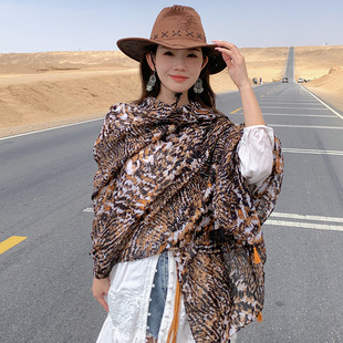 Fashion Travel Shawl Outdoor Photography Ethnic Style Outer Cape Fashionable Comfortable Breathable Leopard Scarf Large Cape