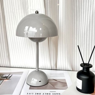 Amazon cross-border for mushroom Bud bedroom bedside USB charging night light wedding LED retro minimalist