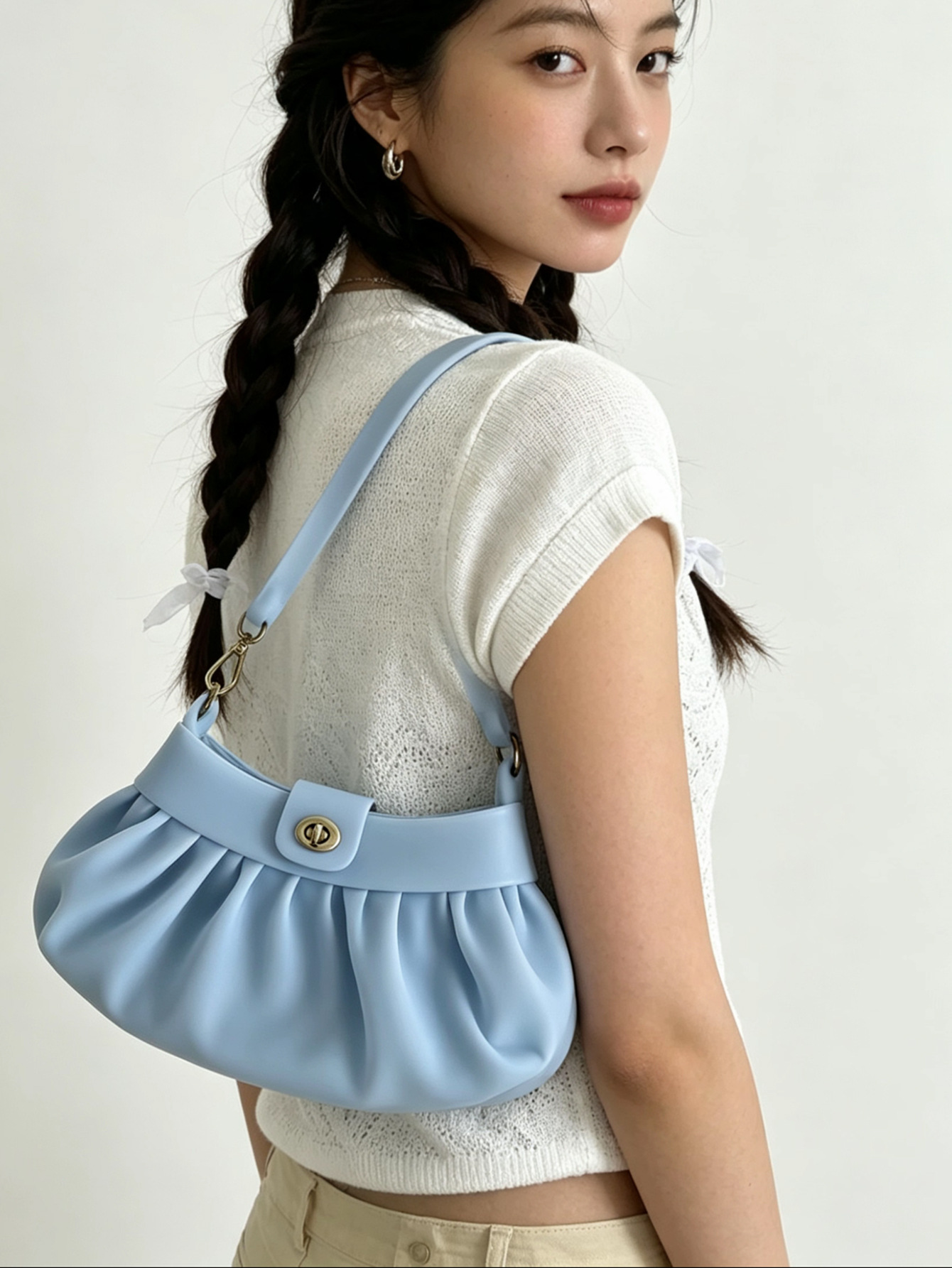 2026 New Translucent Underarm Bag for Women, Korean and Japanese Style Handbag, Fashionable Versatile Pleated Cloud Bag, Jelly Bag