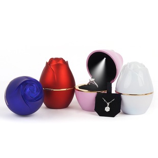 Led Light Rose Box Кольцевая коробка Подвеска Коробка для ожерелья Хранение ювелирных изделий Коробка для упаковки ювелирных изделий Подарочная упаковка на день рождения